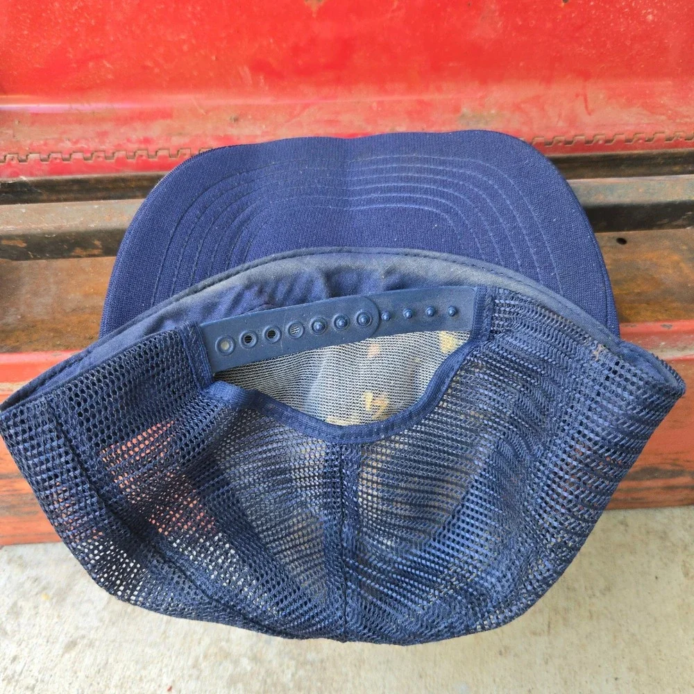 VTG Rocket Auto Parts Hat Navy Blue Mens OSFM Mesh Back Snapback Trucker Cap USA